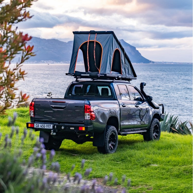 toyota mit dachzelt LT-50 "Lightweight" Dachzelt Alu Cab inklusive Leiter